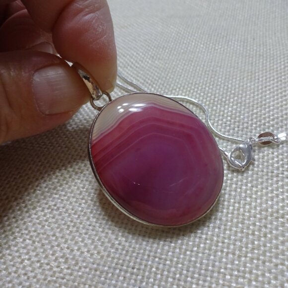 Beautiful PINK BOTSWANA AGATE Handmade Sterling 925 Pendant/Chain #500C - Picture 3 of 3